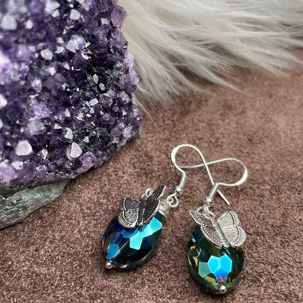 Austrian Crystal With Silver Charm Butterfly Dangling Artisan Earrings - Picture 11 of 13